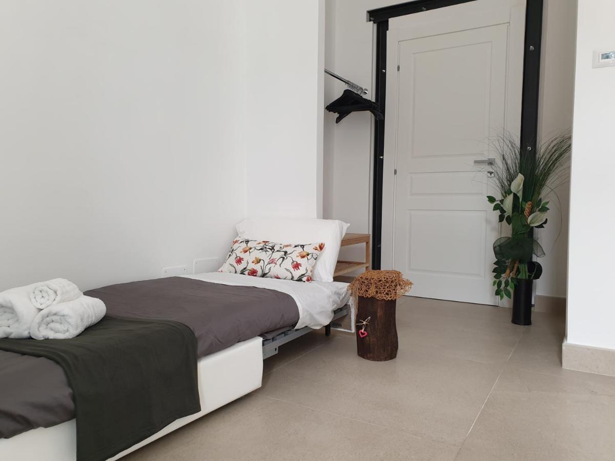 Apartament "Infrascata" Cento Metri Dal Mann Neapol Zewnętrze zdjęcie